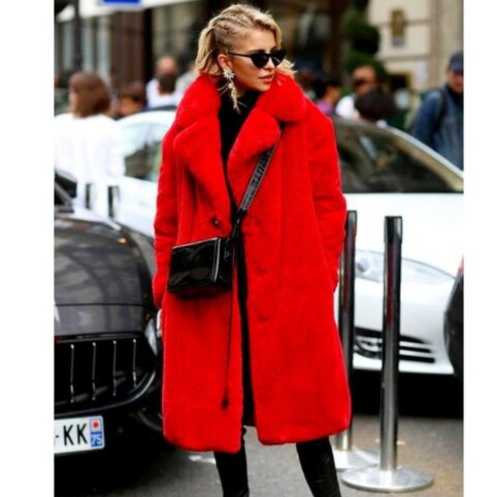 💋ABSOLUTELY STUNNING💋 DEBY DEBO PARIS DAPHNE LONGLINE FUR COAT IN RED